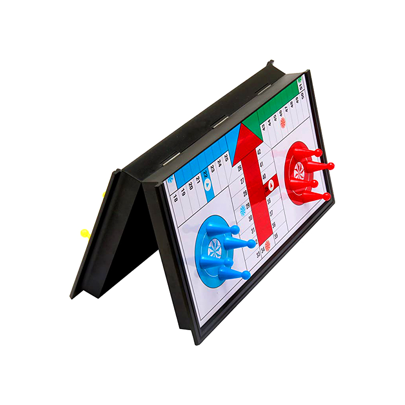 Portable Magnetic Board Game na may Dice and Pieces Classic Ludo Game Set