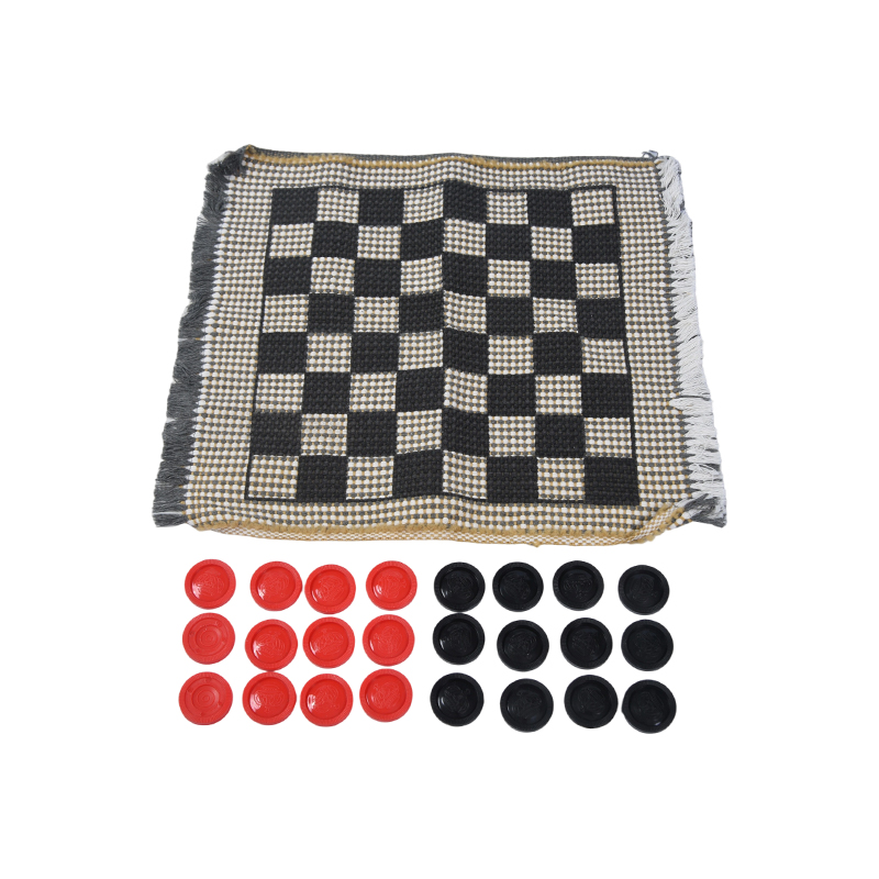 Traditional Checkers Game Mat na may Plastic Playing Discs