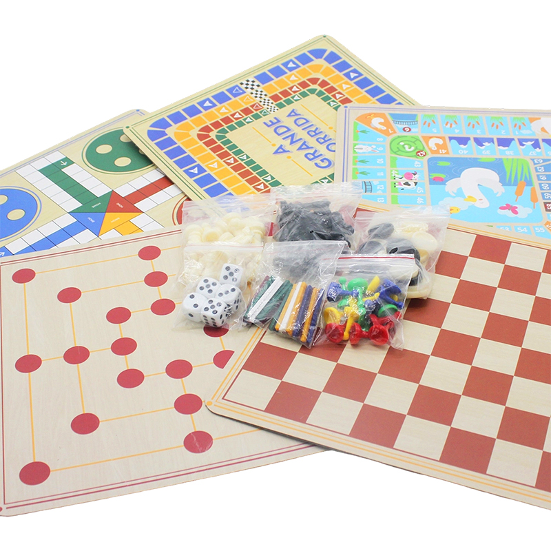 Classic Board Game Collection sa Gift Box 100-in-1