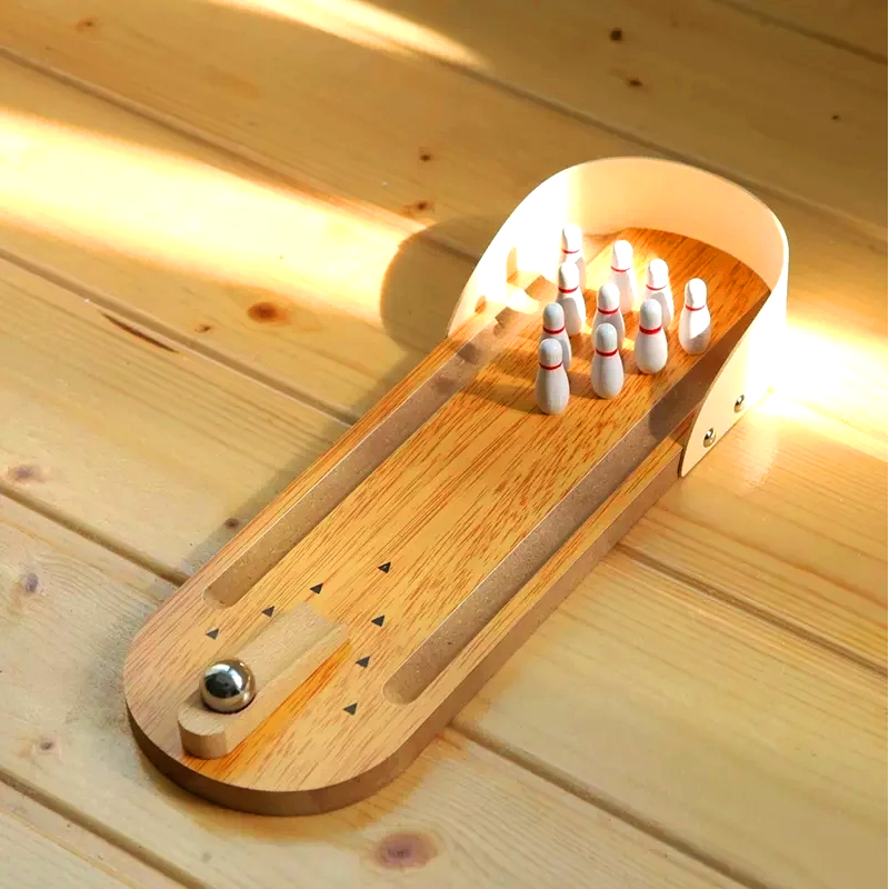 Compact Wooden Set na may Steel Ball at Pins Mini Desktop Bowling Game
