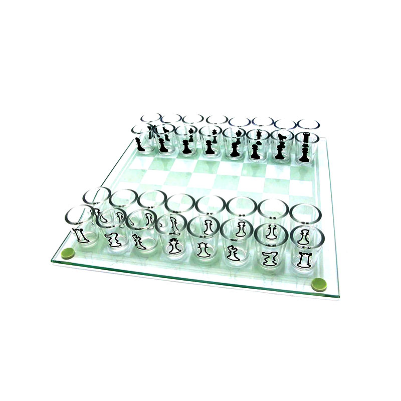 Glass Chessboard na may 32 Shot Glasses na Nagtatampok ng Chess Pieces Set ng Chess-Themed Shot Glass