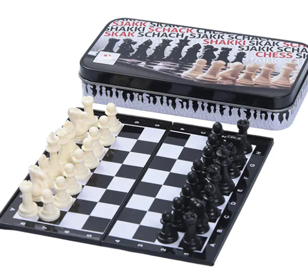 Paano Mapapahusay ng Mini Tin Box Chess Set ang Iyong Mga Kasanayan sa Chess ng 30% sa 2026?